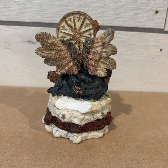 Boyd’s Bear 1995 “The Guardian” Figurine - Picture 4 of 6